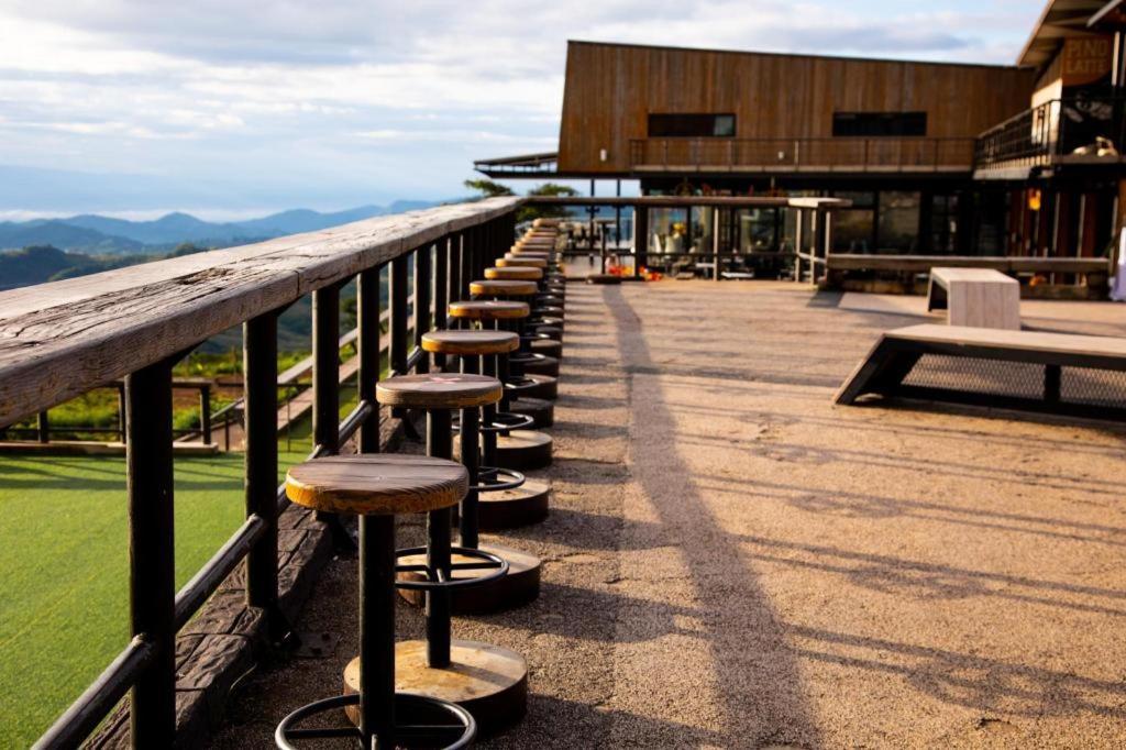 Pino Latte Resort And Hotel Ban Huai Phai Luaran gambar